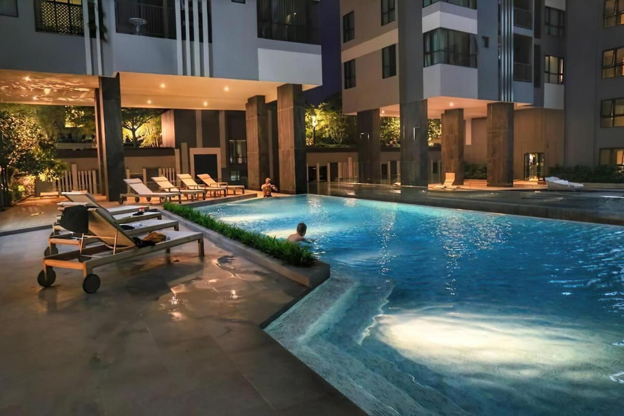 Central Pattaya Condo High Floor With A View Exterior foto